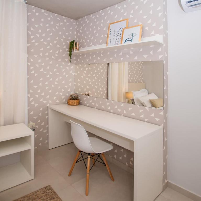 Corporate Oasis Balcony Workspace & Pool - Apartamento - 29