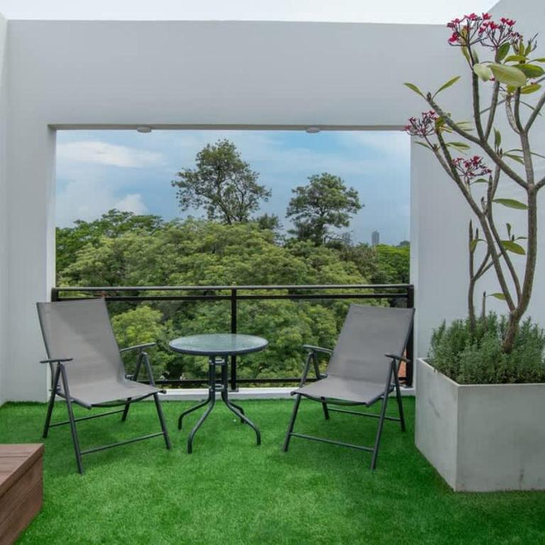 Corporate Oasis Balcony Workspace & Pool - Apartamento - 33