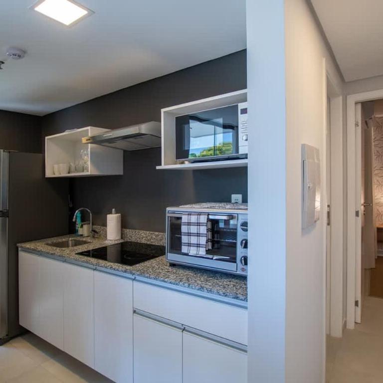 Business Apt Workspace Pool & Gym Near Malls - Apartamento - 13