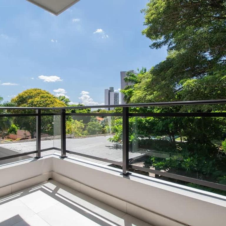 Business Apt Workspace Pool & Gym Near Malls - Apartamento - 19