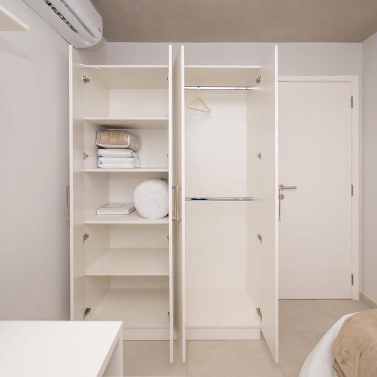 Business Apt Workspace Pool & Gym Near Malls - Apartamento - 27