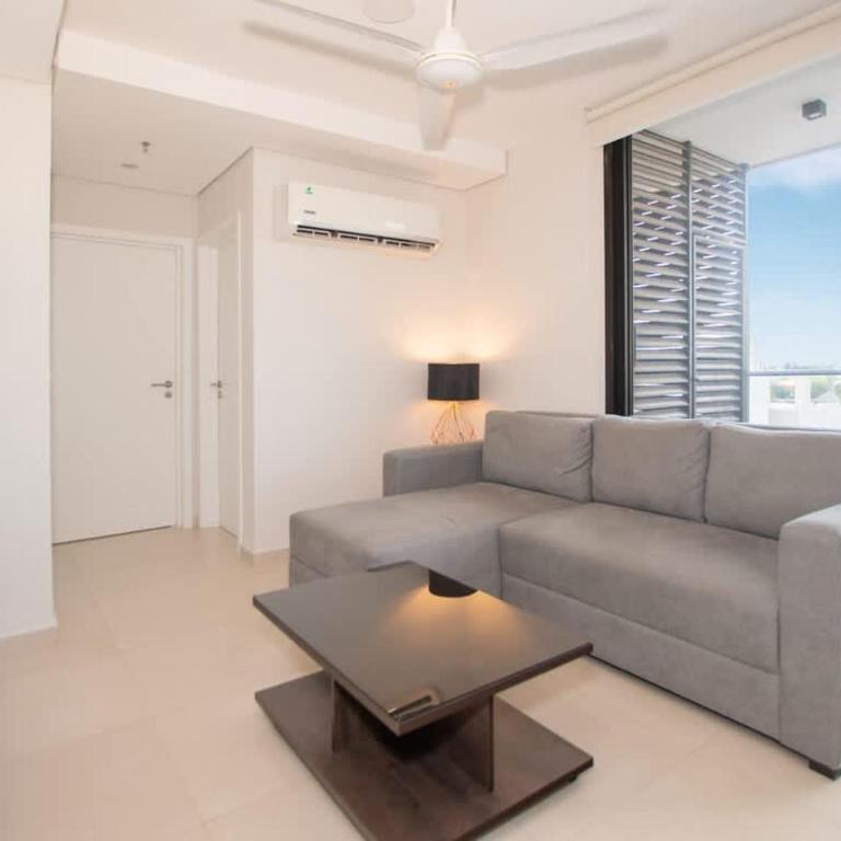 2BR City Views Pool Gym & BBQ 200Mbps - Apartment - 8