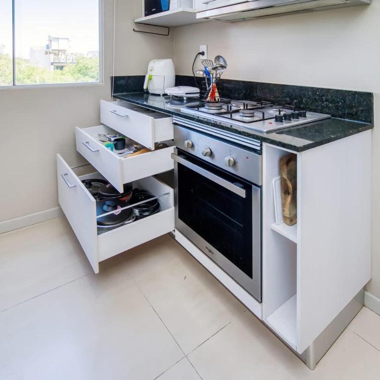 Executive Stay Pool & Parking Near US Embassy - Apartamento - 24