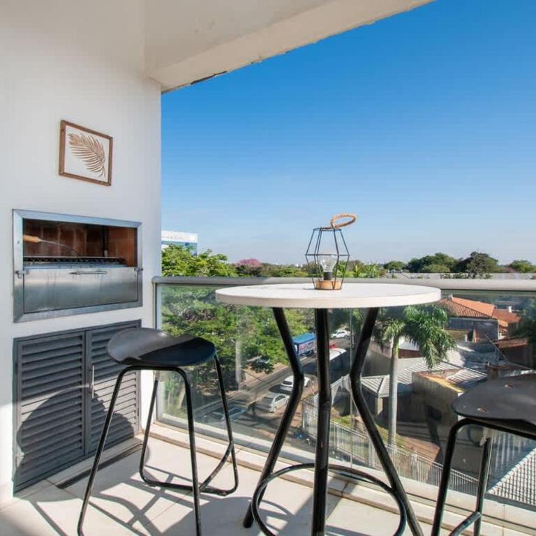 Fully Equipped Apt Pool & Workspace City Views - Apartamento - 14