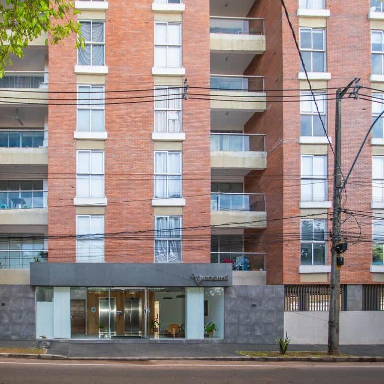 Fully Equipped Apt Pool & Workspace City Views - Apartamento - 31
