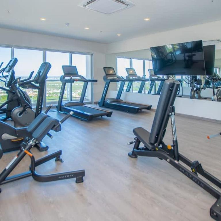 City View Studio near Malls Pool Gym & BBQ - Studio - 20