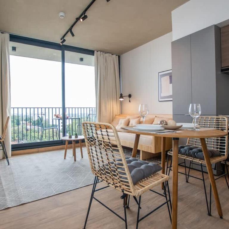 Quiet City Oasis Rooftop Pool Workspace - Apartamento - 5
