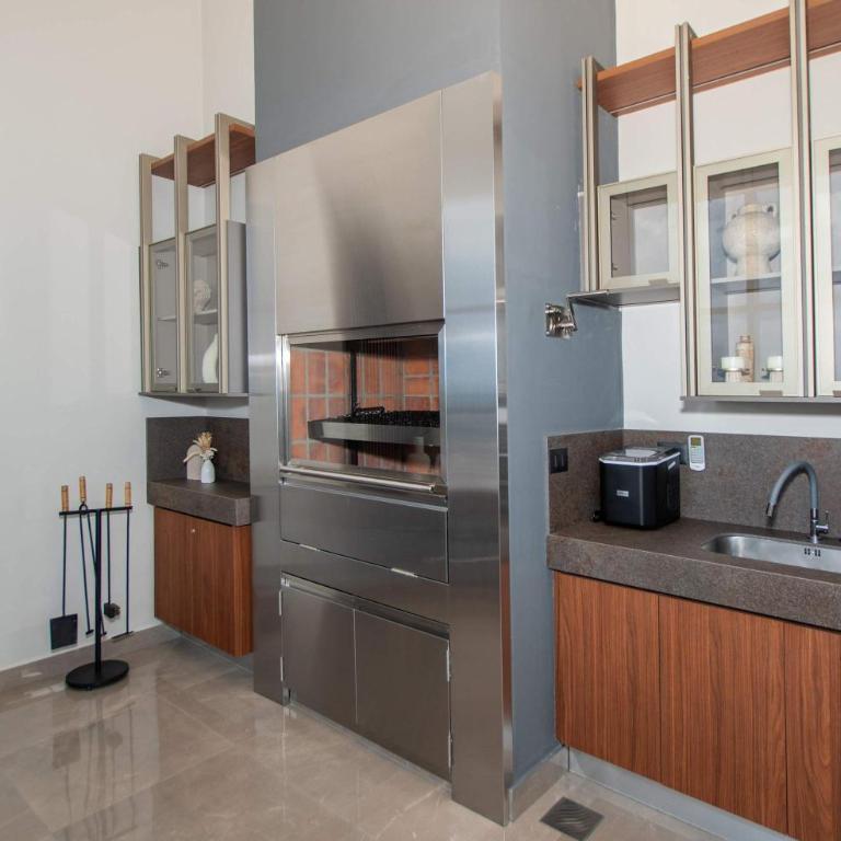 Skyline Luxury 1B in Petra Tower Pool & Views - Apartment - 17