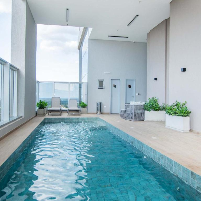 Skyline Luxury 1B in Petra Tower Pool & Views - Apartment - 25