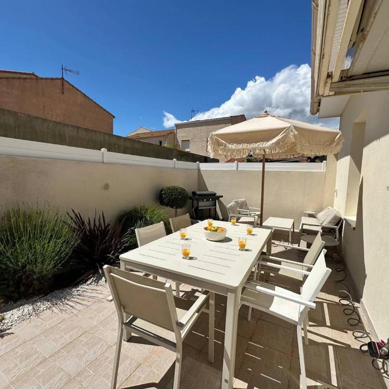 Desbo - Two-Bedroom Townhouse - 2