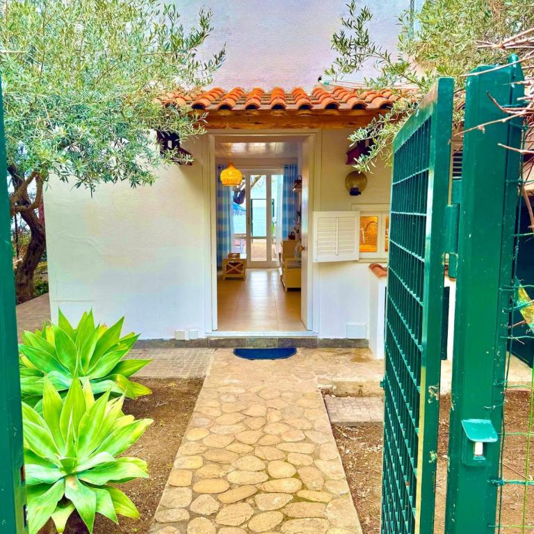 Beach House 3 - Appartamento con 2 Camere da Letto - 50