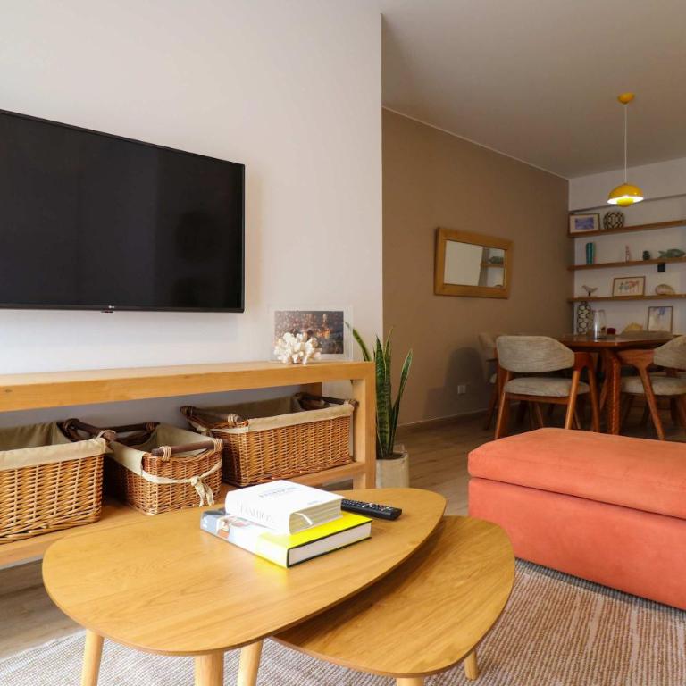 Refined & Cozy 2BR with Balcony in Miraflores - Apartamento de 2 dormitorios con balcón - 8