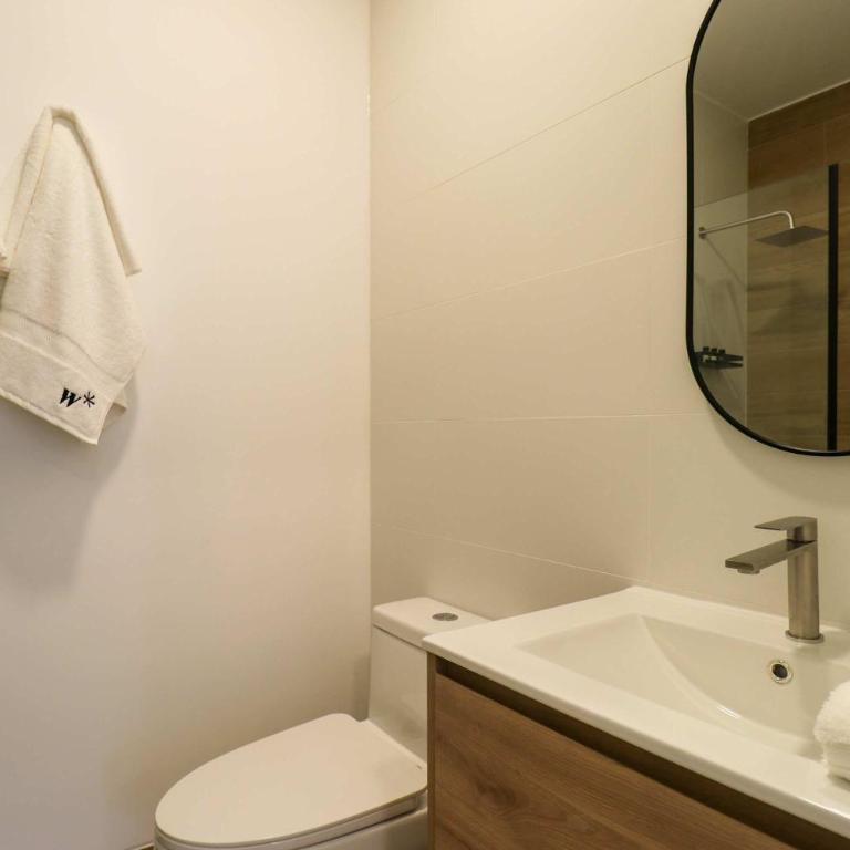 Refined & Cozy 2BR with Balcony in Miraflores - Apartamento de 2 dormitorios con balcón - 27