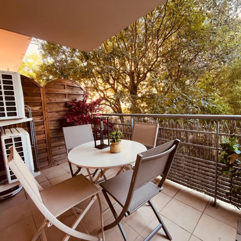 ELSA / Appartement P3 + Parking - Appartement 2 Chambres - 17