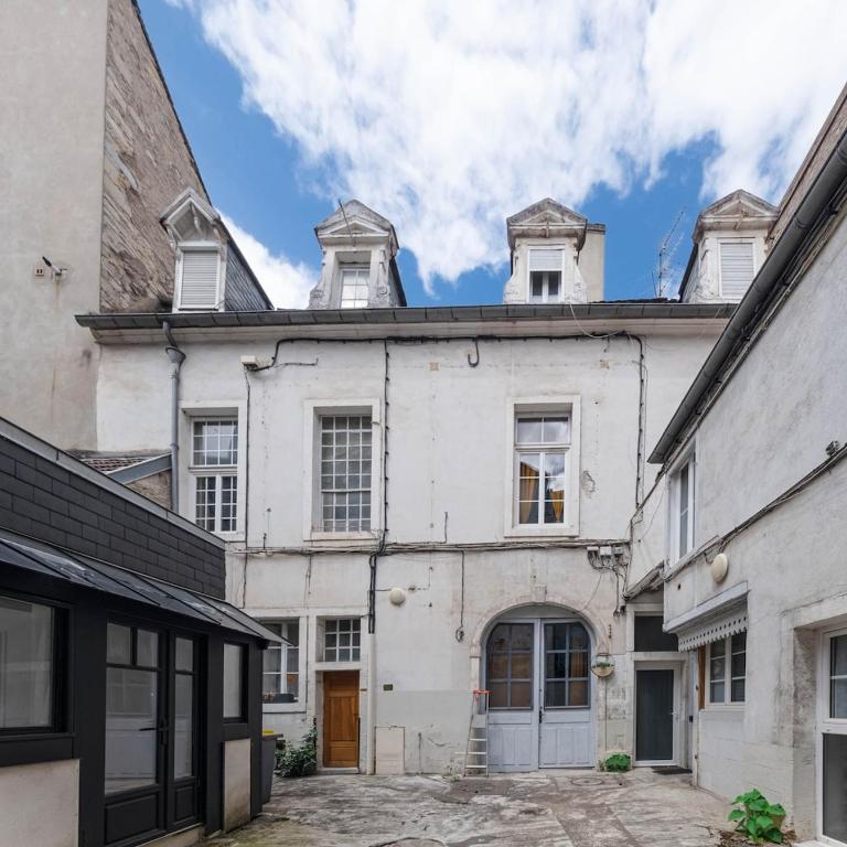 Romantic haven Historic center Absolute calm - Appartement 1 Chambre - 10