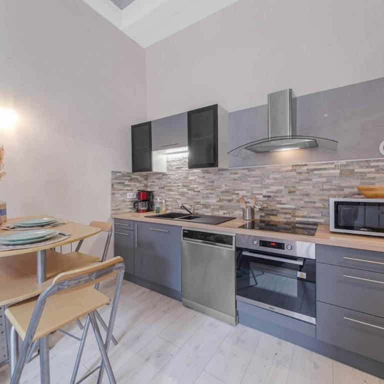 Romantic haven Historic center Absolute calm - Appartement 1 Chambre - 16