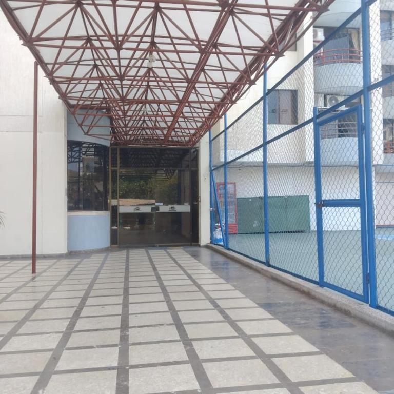 Apartamento Rodadero Con Piscinas y Cancha de Tennis - Two-Bedroom Apartment - 1