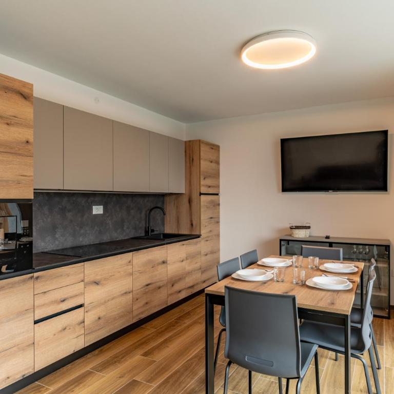 Altavista Aura - Appartamento con 2 Camere da Letto e Vista Lago - 33