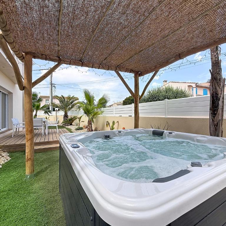 Villa Neuve Jacuzzi - Proche Mer - Famille & Calme - Villa 3 Chambres - 19