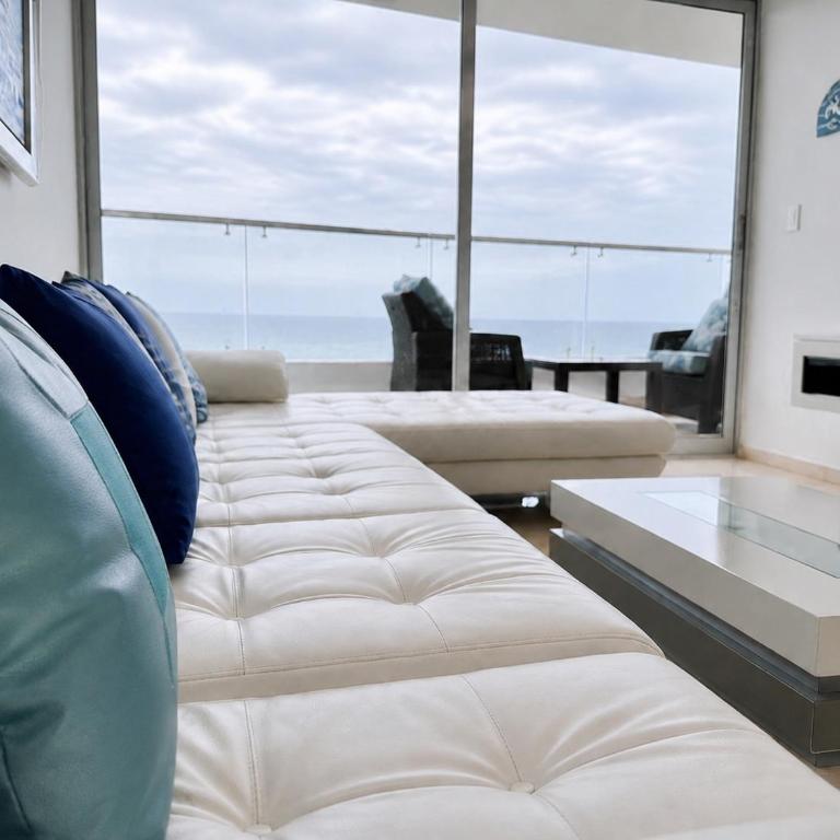 Grand Diamond Beach - Luxury Oceanfront Suite - Deluxe Suite - 27