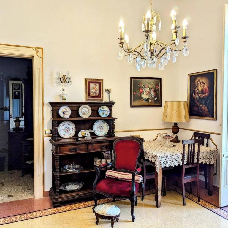 Soggiorno Royal Salerno Central - Camera Queen Standard - 14