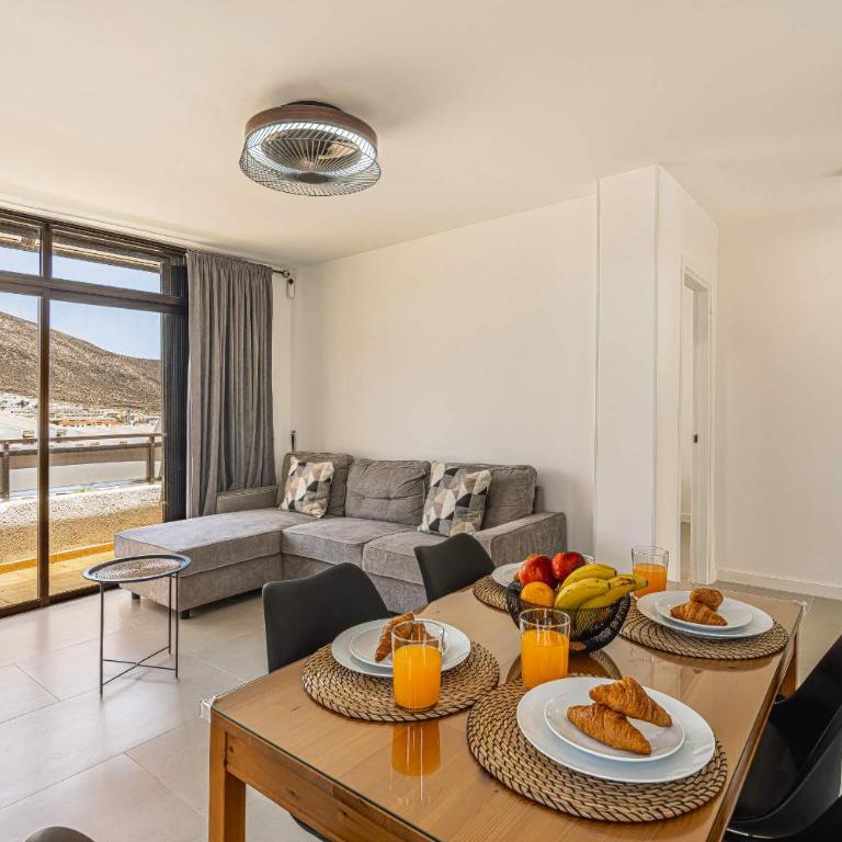 As de Casas - Royal 8 - Los Cristianos - Three-Bedroom Apartment - 3