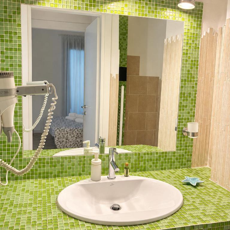 Residence Borgo Punta Villa - Appartamento con 2 Camere da Letto e Vista Mare - 11
