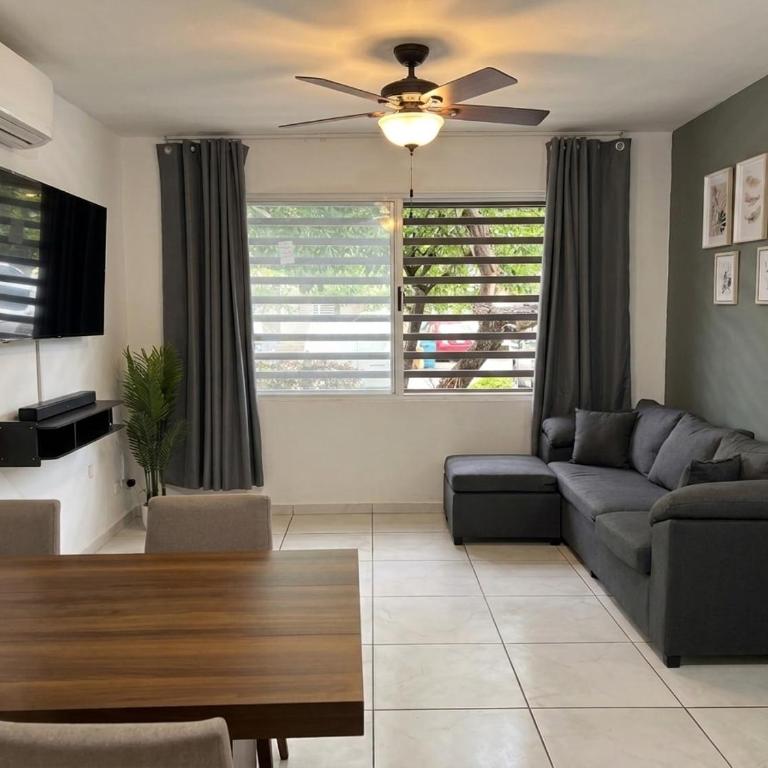 Depa en Planta Baja, Hacienda Los Morales, San Nicolas - Apartamento de 2 dormitorios - 1