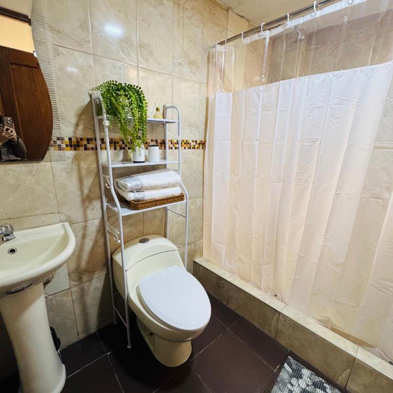 Casa Amplia y Acogedora -Ideal para grupos - Three-Bedroom Apartment - 16