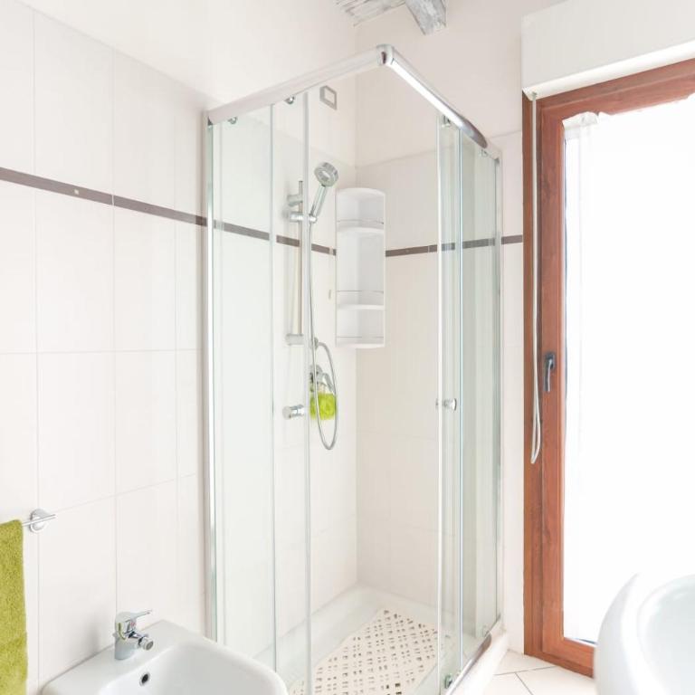 Attico panoramico zona ospedale Brotzu e Aereoporto - Two-Bedroom Apartment with Terrace - 16