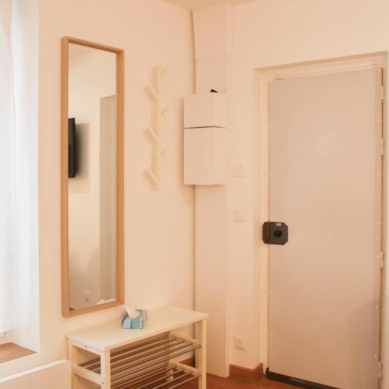 Charming studio in the heart of Paris 14 - Appartement - 10