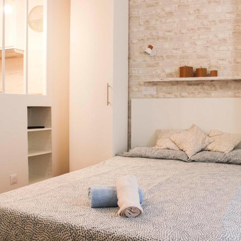 Charming studio in the heart of Paris 14 - Appartement - 12
