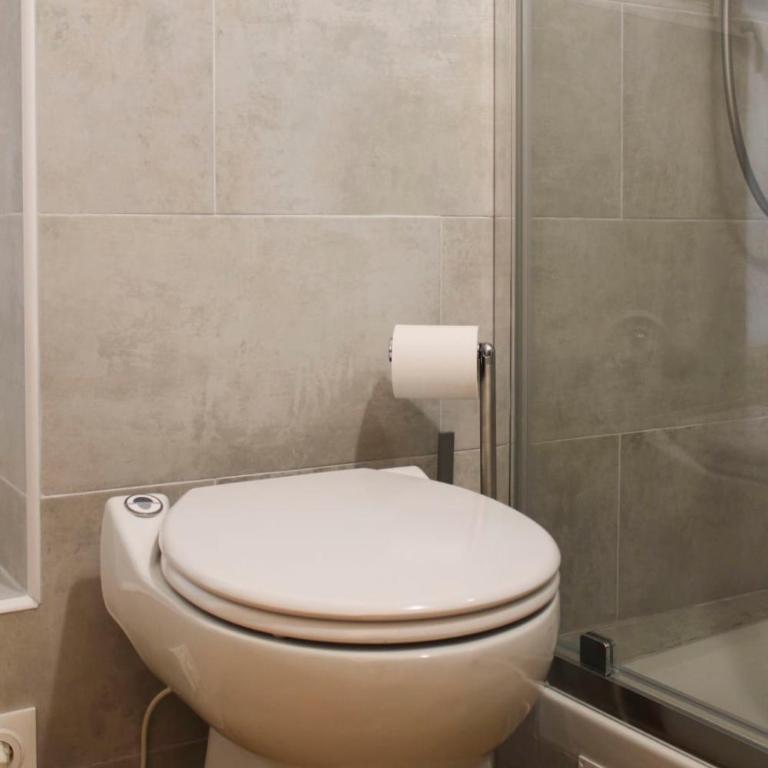 Charming studio in the heart of Paris 14 - Appartement - 20
