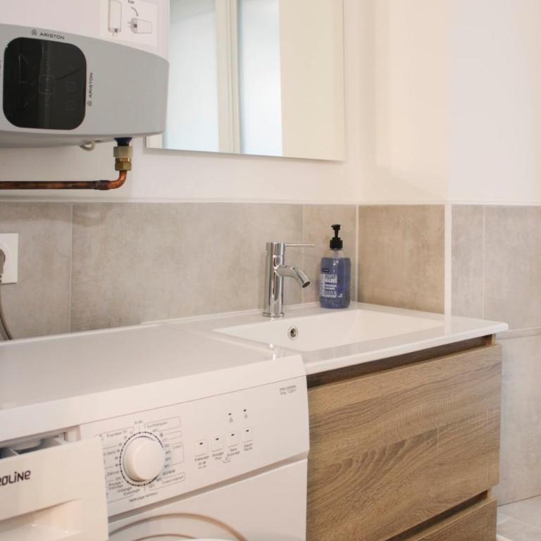 Charming studio in the heart of Paris 14 - Appartement - 21