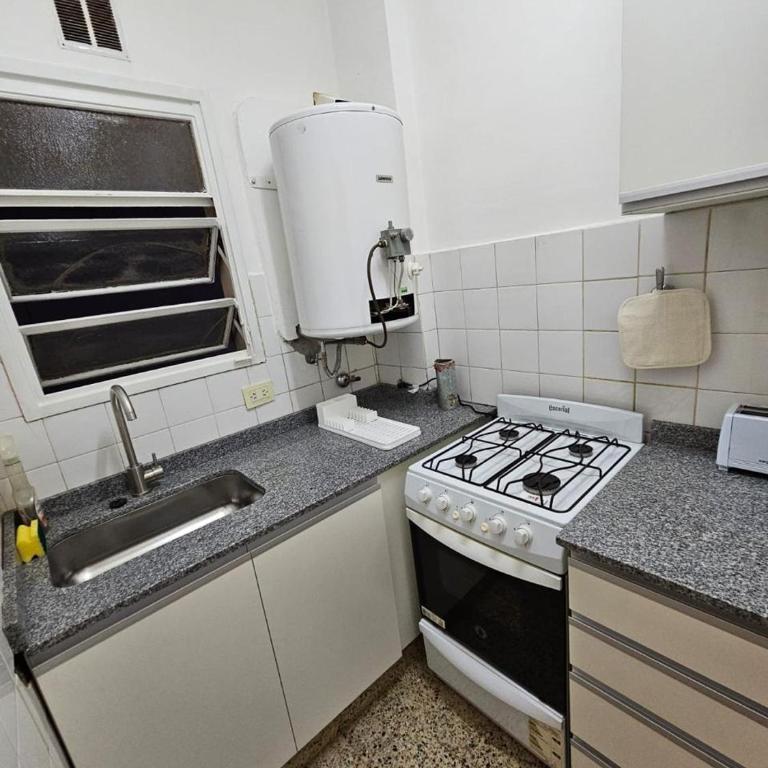Ecuador - Chic 2 ambientes en Recoleta - Cerca de todo - Apartamento de 1 dormitorio - 2