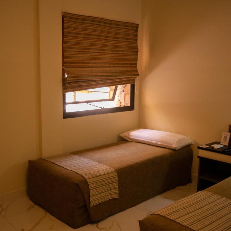 Hotel Inkai - Habitación cuádruple - 1