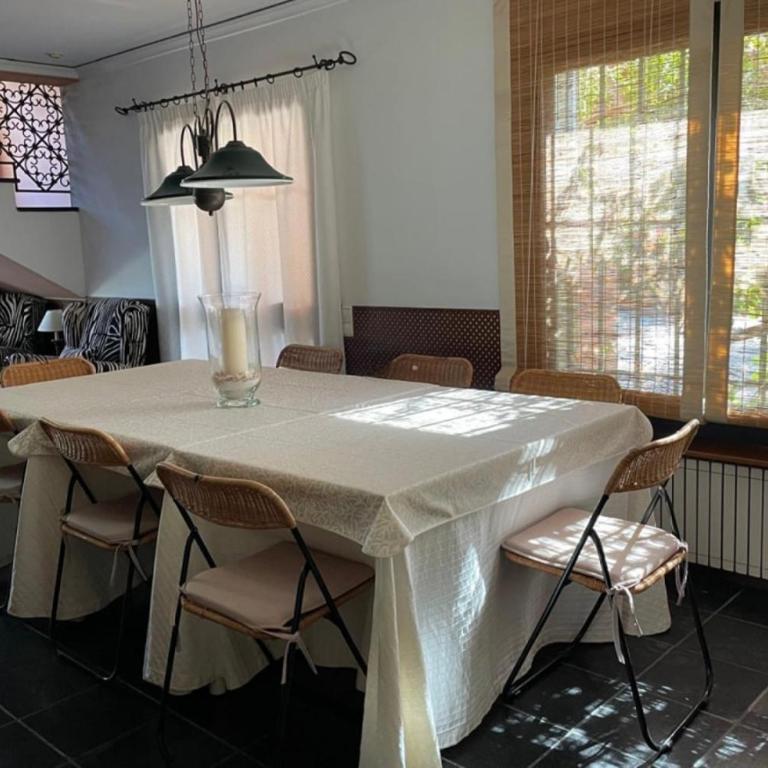 6BR Villa 'Sunrise' with Pool - Villa - 8