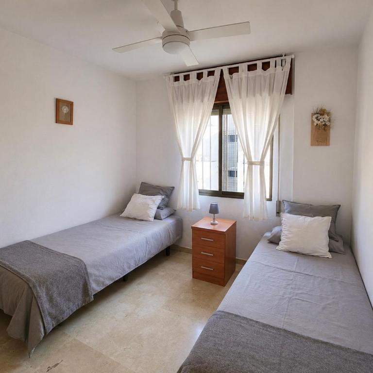 Luminoso Piso Centro de Marbella - a 50 m de la Playa - Apartamento de 3 dormitorios - 4
