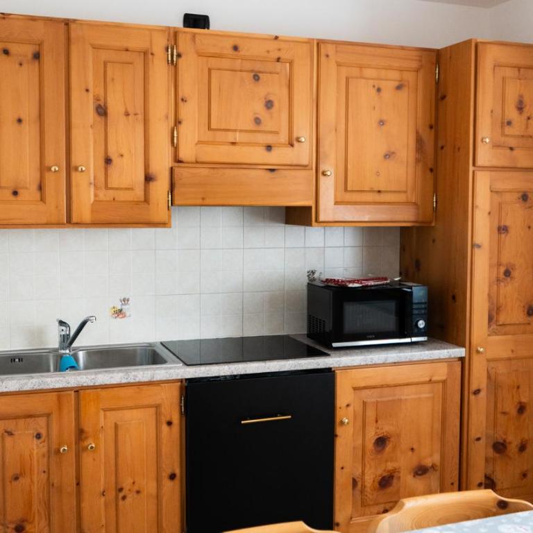 Alpine Living Apartments - Casa con 2 Camere da Letto - 11