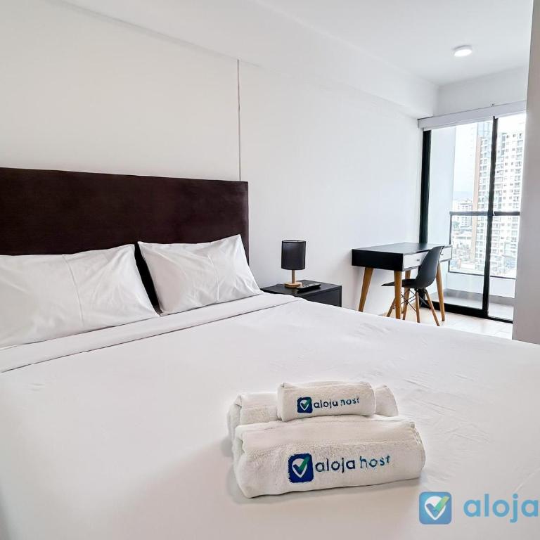 Exclusive 2BR Apt with Free Netflix - 1104 - Two-Bedroom Apartment - 10