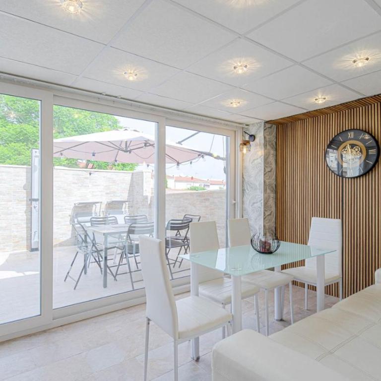 Casa vacacional 2 - Three-Bedroom House - 19