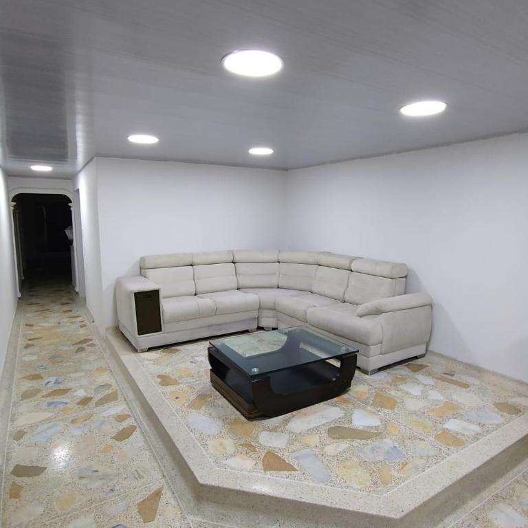 Casa climatizada y confortable Valledupar - Casa de 5 dormitorios - 1