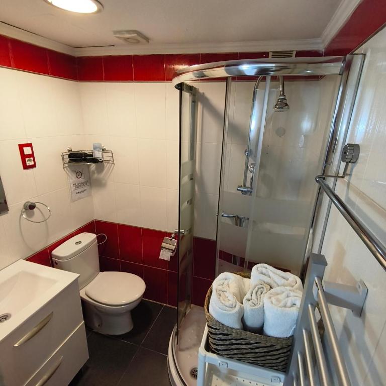 Apartamento MarMontaña parking privado gratis, wifi - One-Bedroom Apartment - 3