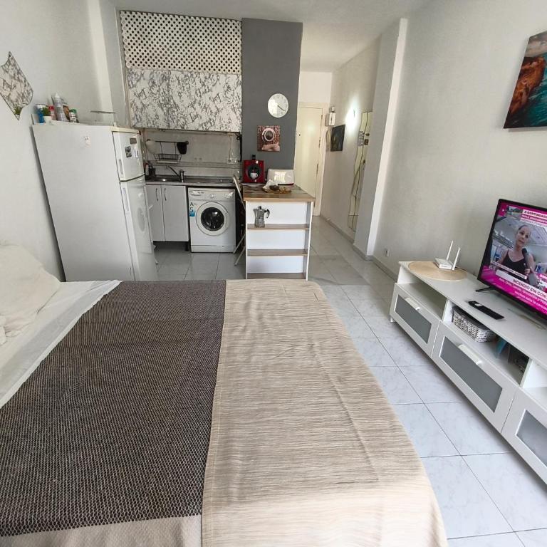 Apartamento MarMontaña parking privado gratis, wifi - One-Bedroom Apartment - 2