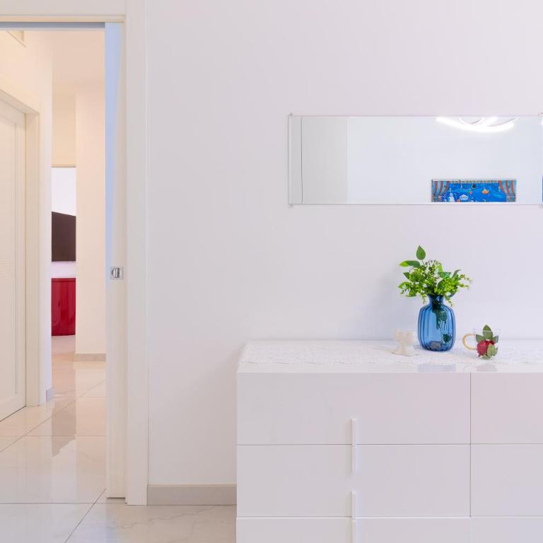 La Dimora di Celeste & Sole - Two-Bedroom Deluxe Apartment with Balcony - 40
