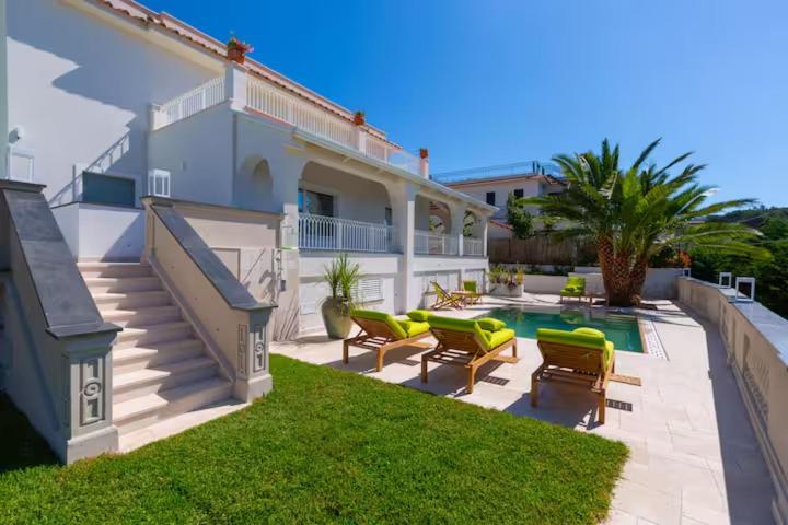 Luxury Authentic Italian Villa Pool & Terrace - Villa con 1 Camera da Letto - 70