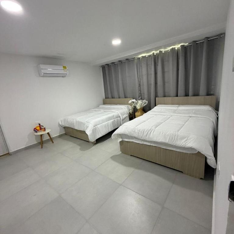 Hotel Boutique Trinitarias - Habitación Deluxe con 2 camas grandes - 1