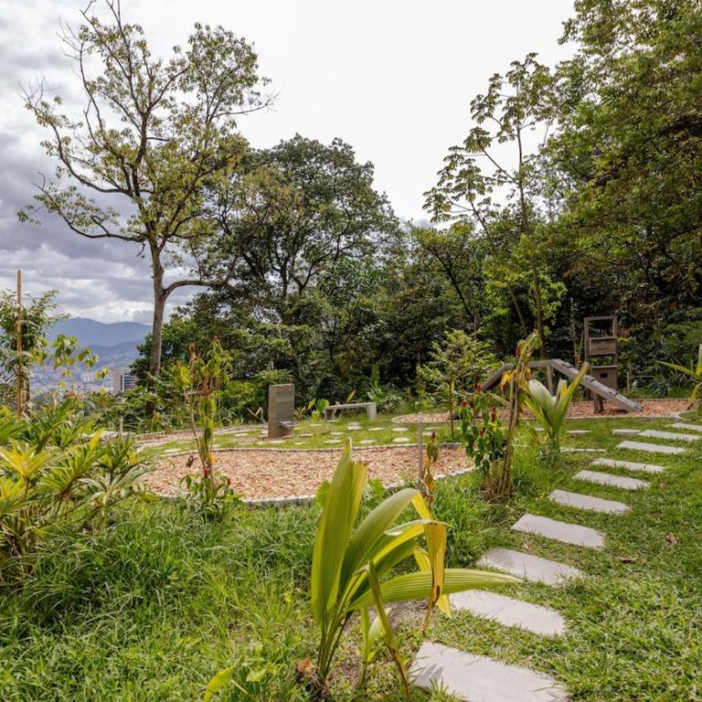 Skyline Escape Panoramic View El Poblado - One-Bedroom Apartment - 23