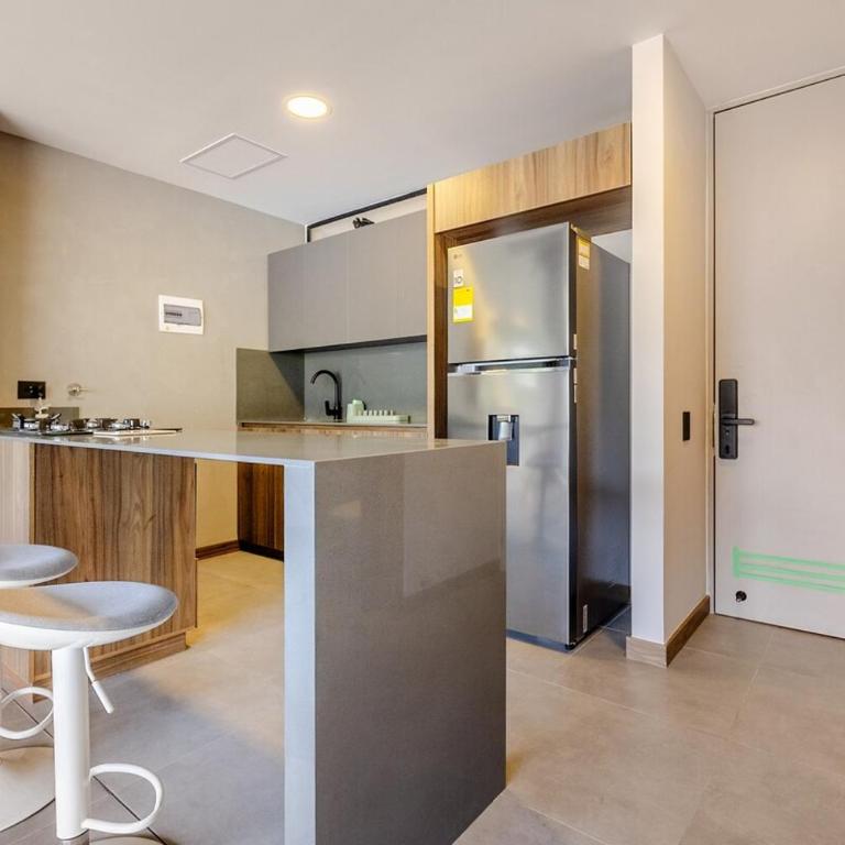 Skyline Escape Panoramic View El Poblado - One-Bedroom Apartment - 33