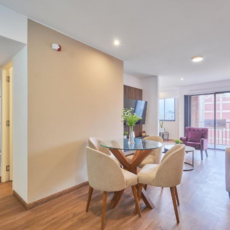 Modern 2BR Apartment with Pool, Gym & Coworking - Two-Bedroom Apartment - 12